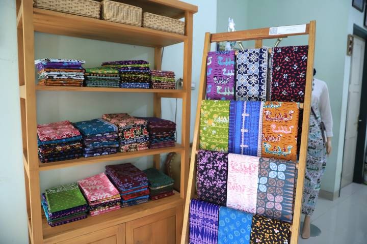 Mengenal Sederet Batik Khas Tangerang: Perpaduan Budaya Sunda, Betawi dan Cina