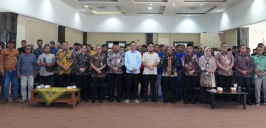 Dengar Keluhan Nelayan, Walikota Robinsar Janji Perkuat Program Kesejahteraan Masyarakat Pesisir