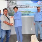 Nelayan Cikuasa Terdampak Cuaca Ekstrem, PT Dover Chemical Salurkan 50 Paket Sembako