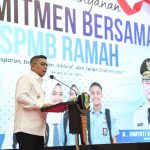 Gubernur Andra Soni Pimpin Penandatanganan Komitmen SPMB Ramah Tahun Ajaran 2026-2027