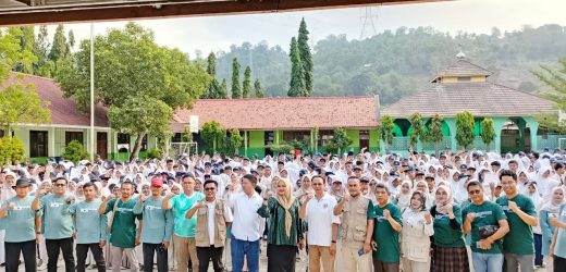 Cegah Gangguan Penglihatan Sejak Dini, Baznas Cilegon Sasar Pelajar Lewat Cek Mata Gratis